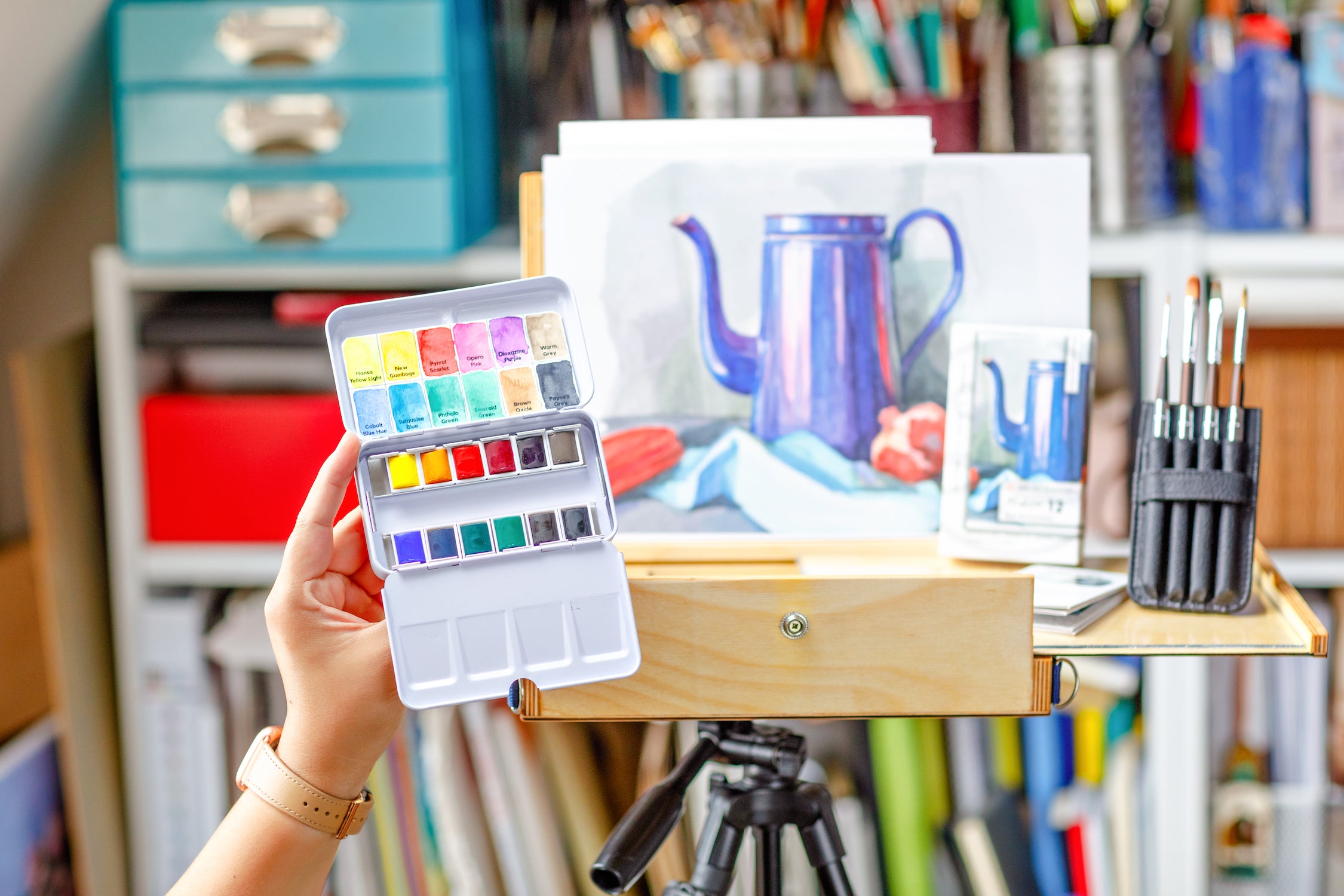 Top 5 Watercolor Paint Sets for Creating Expressive and Vibrant